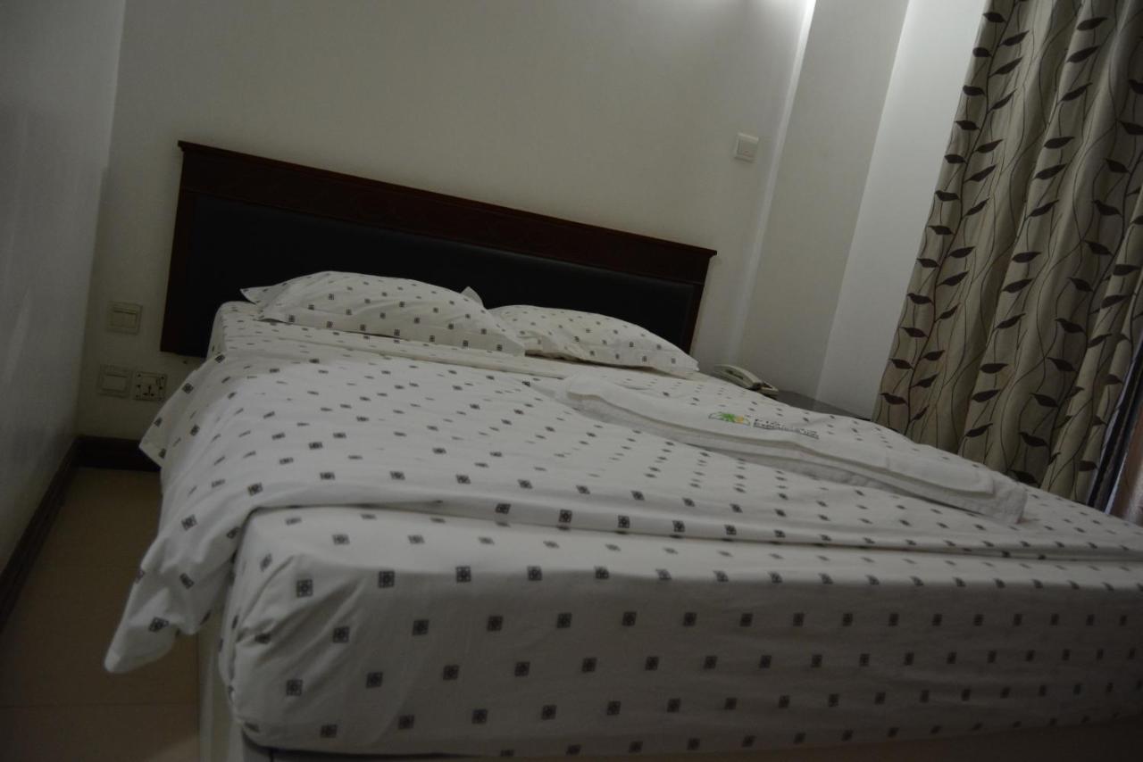 Florida Executive Inn Dar es Salaam Exteriér fotografie